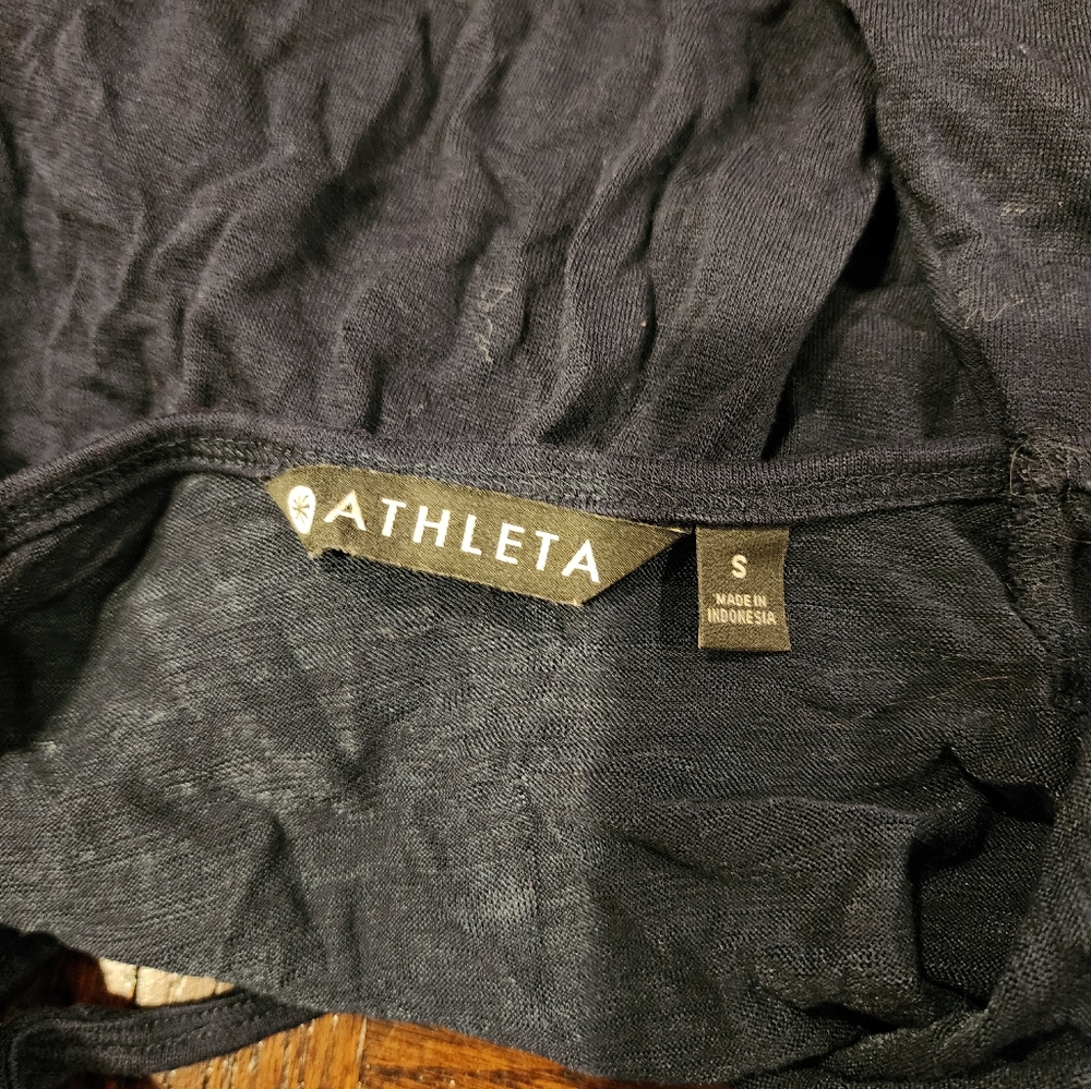 Athleta breezy high neck racerback tank - Picture 3 of 7
